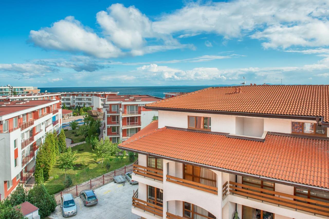 Privilege Beach Apartments Sveti Vlas Buitenkant foto