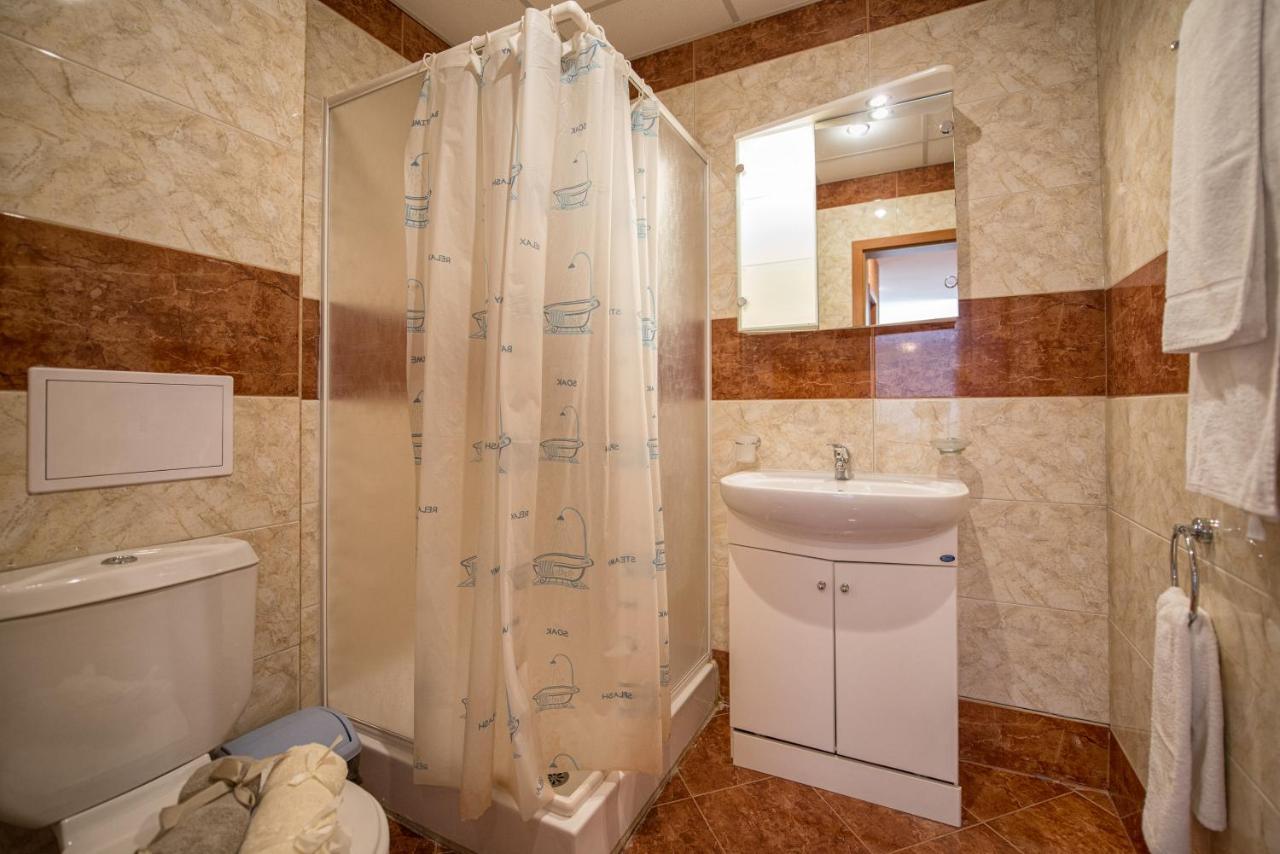 Privilege Beach Apartments Sveti Vlas Buitenkant foto