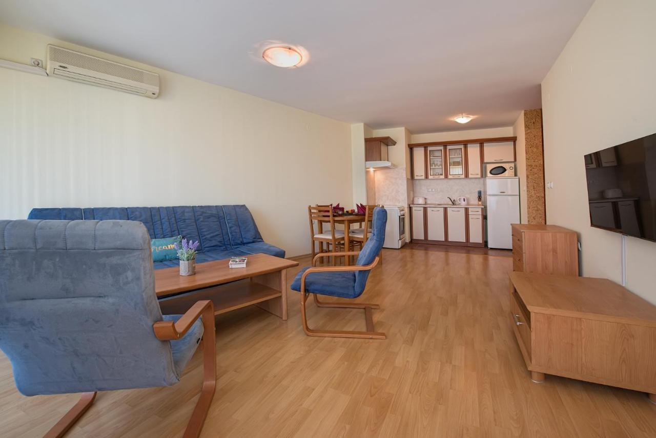Privilege Beach Apartments Sveti Vlas Buitenkant foto