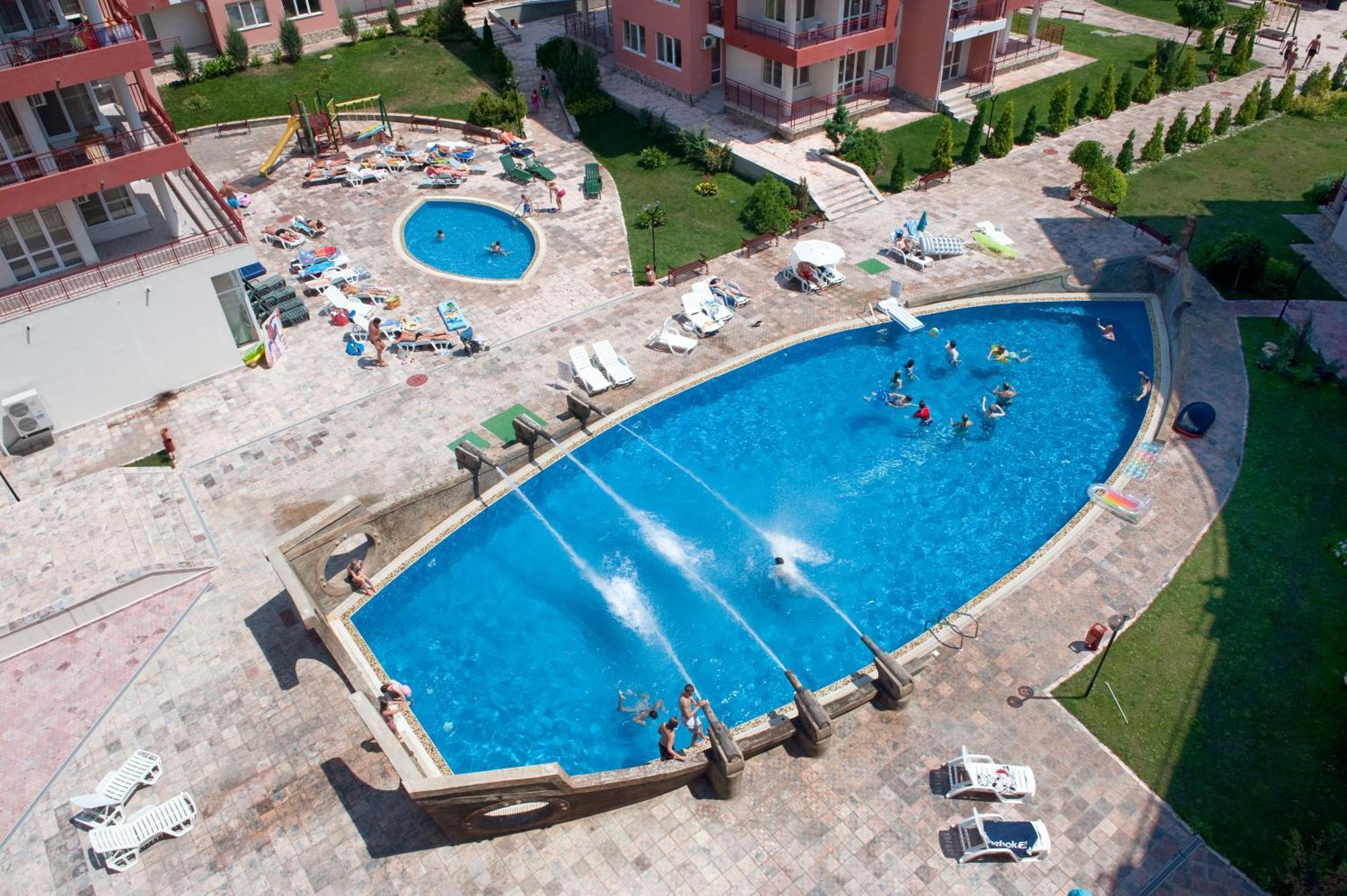 Privilege Beach Apartments Sveti Vlas Buitenkant foto