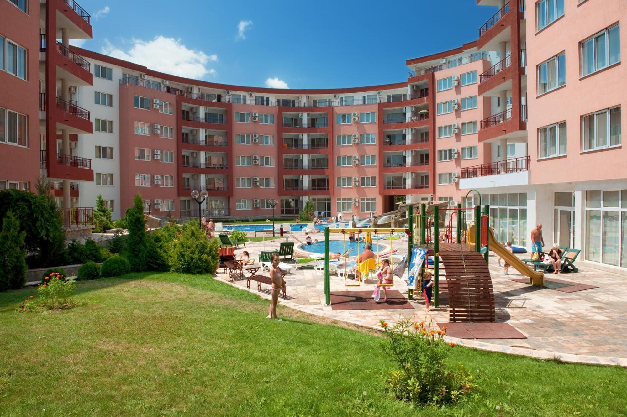 Privilege Beach Apartments Sveti Vlas Buitenkant foto